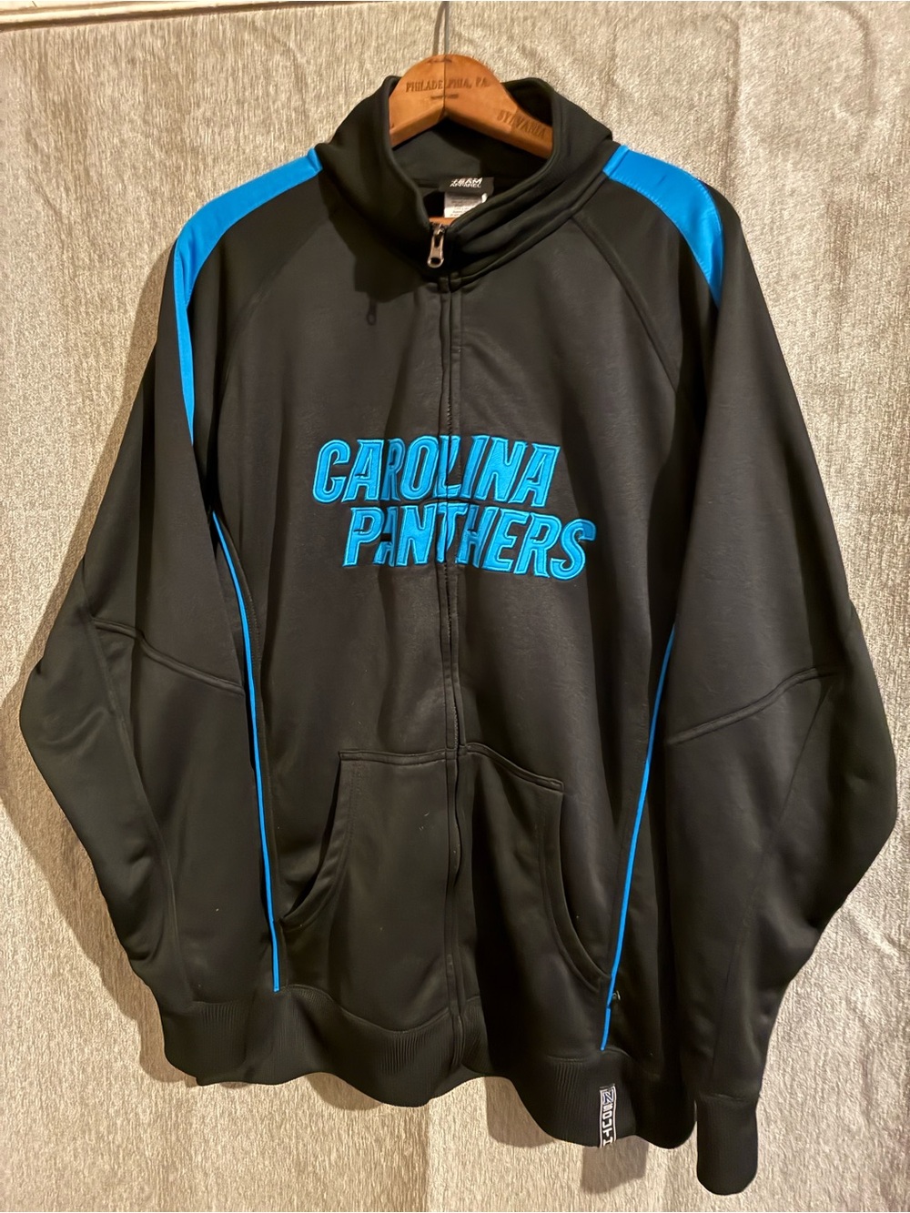 Carolina Panthers Full-Zip  Black & Blue Jacket size XXL
